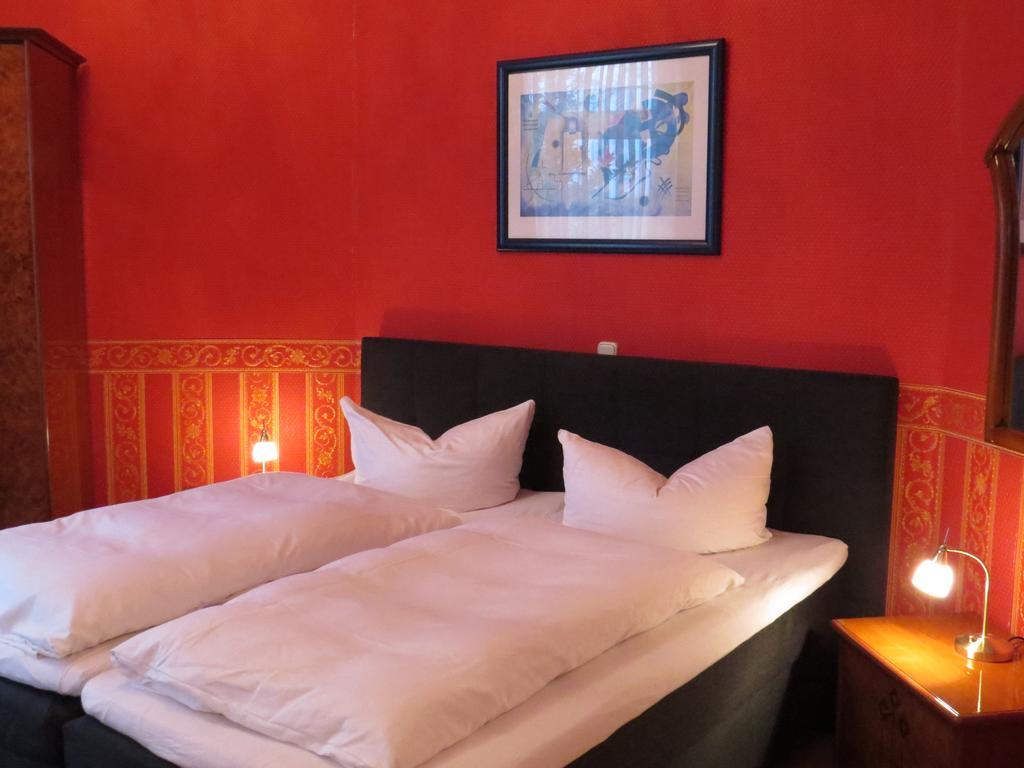 Turmhotel Weserblick Brémai repülőtér Szoba fotó